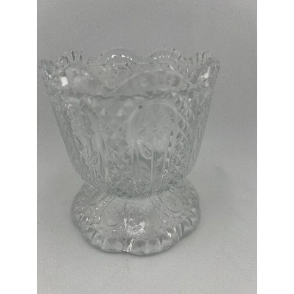 Vintage Avon Fostoria Floral Clear Glass‎ Scalloped Edges Footed Candle Holder